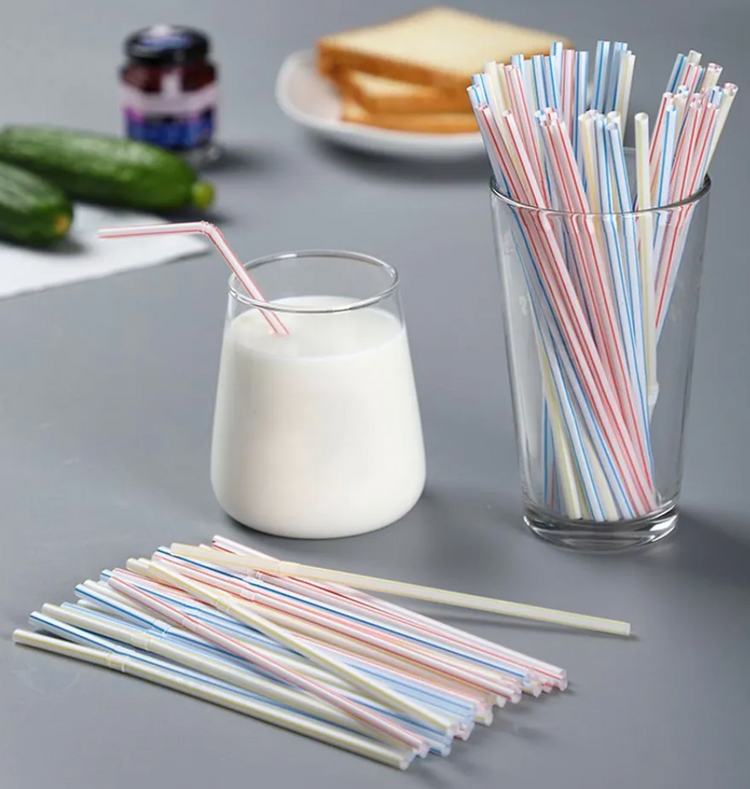 Straw Retail